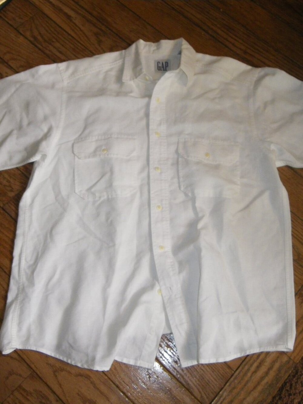 Vintage 1990’s Men’s GAP Linen Cotton Blend Casual Short Sleeve Button Up Shirt